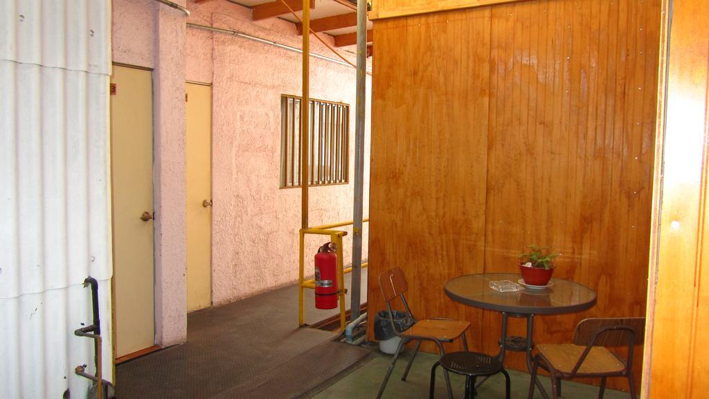 Hostal Cruz Del Pacifico Антофагаста Екстериор снимка